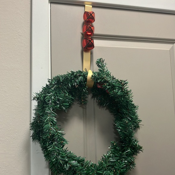 Vintage gold door hanger with three red jingle bells - Picture 3 of 3